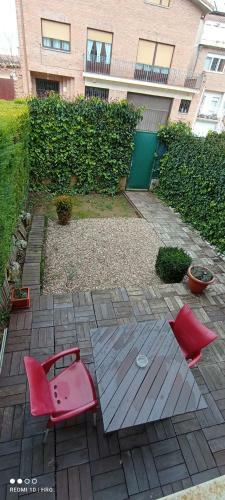 Hostal Plaza Ramon Santillan