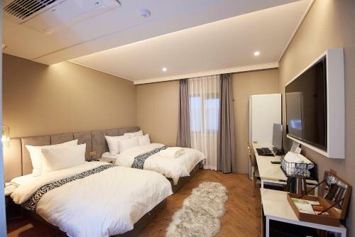 Denbasta Hotel