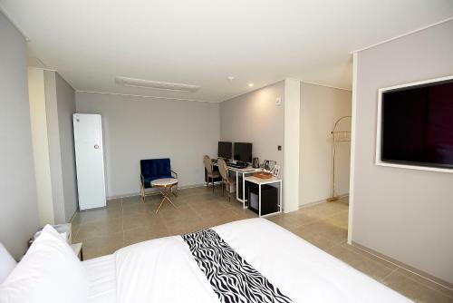 Denbasta Hotel