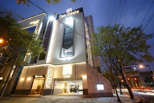 Denbasta Hotel