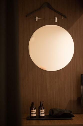 Motel Hotel Egg