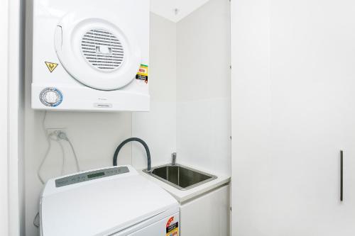Astra Apartments Canberra - Manhattan