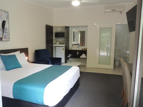 Premier Motor Inn