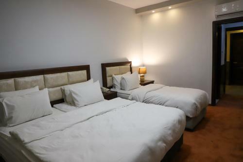 Golden Rose Hotel