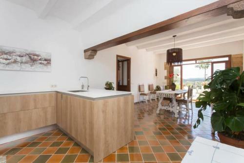 Villa Son Real Mansi�n En Un Lugar Aislado Con Increibles Vistas Panor�micas