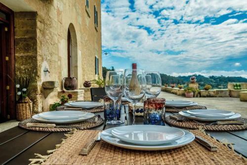 Villa Son Real Mansi�n En Un Lugar Aislado Con Increibles Vistas Panor�micas