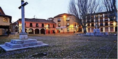 Apartamento Plaza Del Grano - Barrio H�medo -