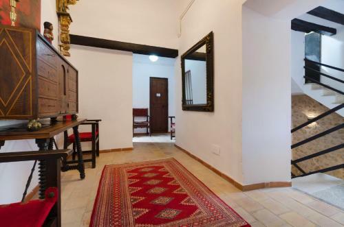 Villa Casa Se�orial �nica; Con Jacuzzi, Sauna Y Piscina.