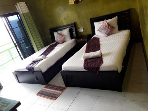 Hostal Baan Ruam Cha