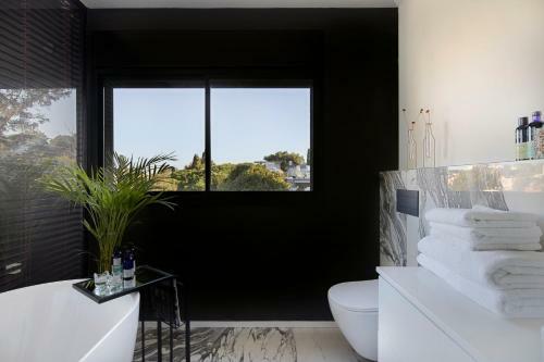 Urbanica Carmel- Boutique Aparthotel