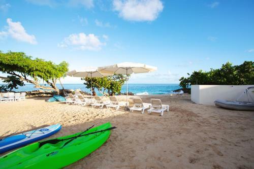 Sandcastle Villa & Beach House