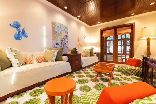 Sandcastle Villa & Beach House