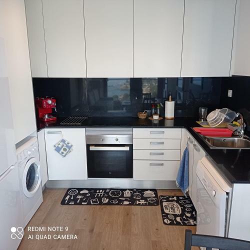 Llan�� Apartament Platja Cau Del Llop
