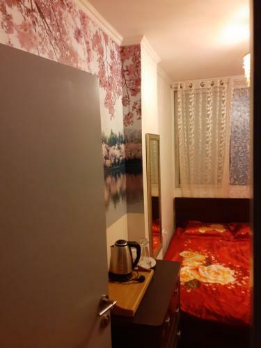 Room/rooms For 1/2 Guests