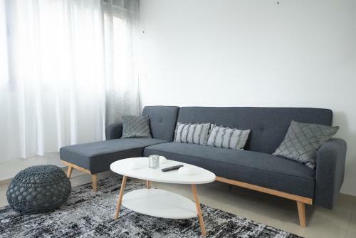 Apartamento German Colony Luxurious / 2 Bdrms Apt By Port City
