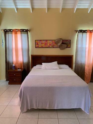 Neem View Apartment#9