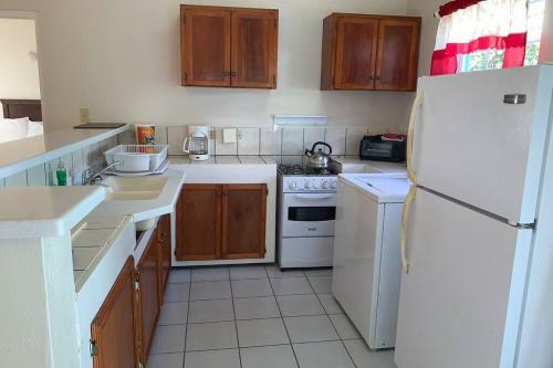 Neem View Apartment#9
