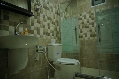 Amro Petra Apartment