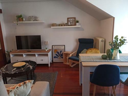 Dixebra, Apartamento Centro Llanes Con Garaje