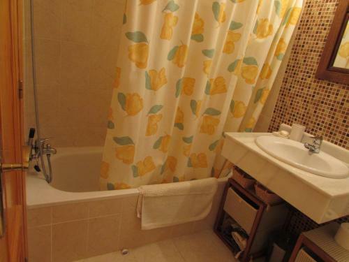 Apartamento Los Rosales Home