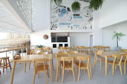 Hotel Tawaen Beach Resort