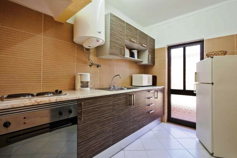 Hotel Colina Village
