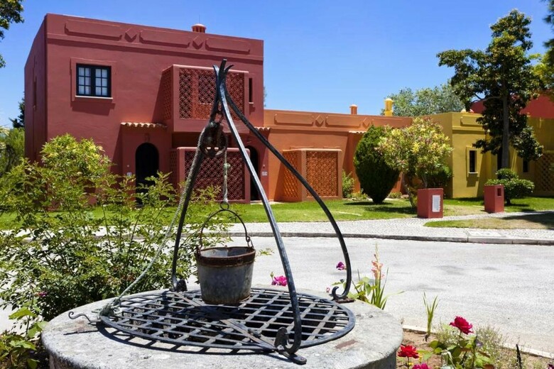 Hotel Colina Village