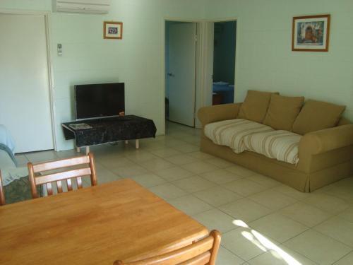 Coral Reef Apartments