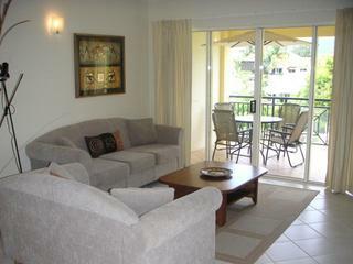 Aparthotel North Cove Waterfront Suites