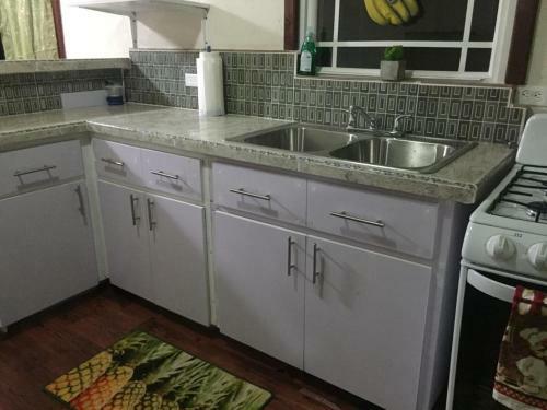 Mahogany Tree House Vacation Rentals