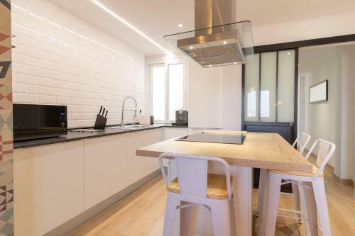 Apartamento Centro Hist�rico - Muralla Revell�n