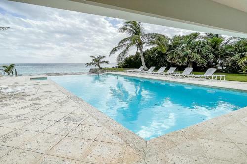 Villa Coral Sea Private Beachfront Panorama With Infinity Pool