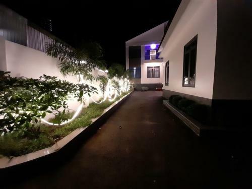 Hotel Kh�ch S?n Nguy�n Long