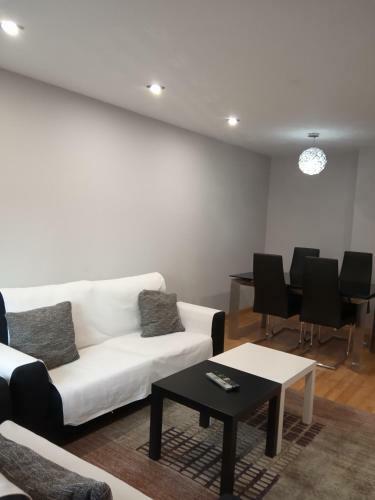 Apartamento Amplio Y Luminoso