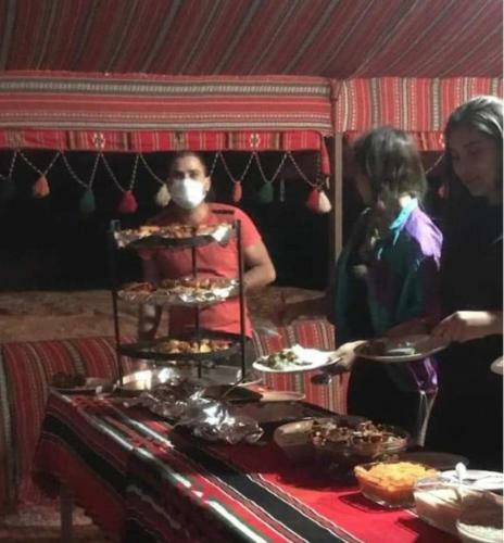 Bedouin Host Camp& With Tour