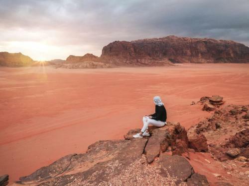 Desert Mars Camp & Tours