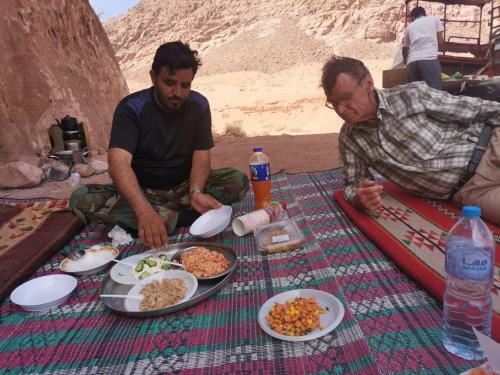 Albergue Wadi Rum Bedouin Campsite & Tours