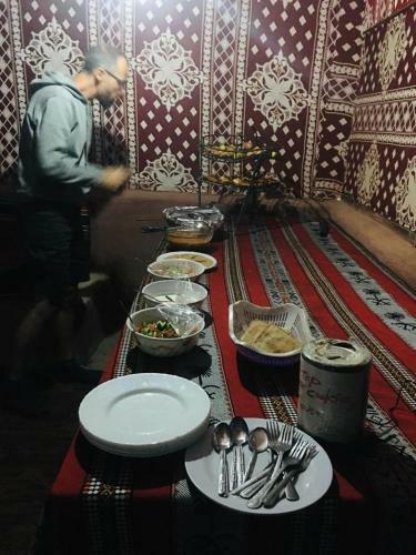 Bedouin Moon Camp&tour