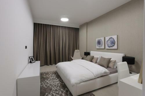 Luxury Staying Apartment
