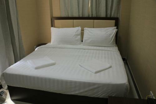 Alpha Suites Hotel