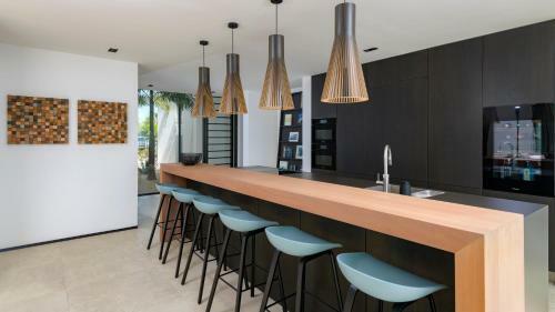 Exclusive Private Beach Villa (newly Built!)