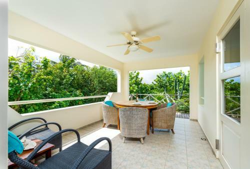 Hotel Bonaire Luxury Suites By Vrhost