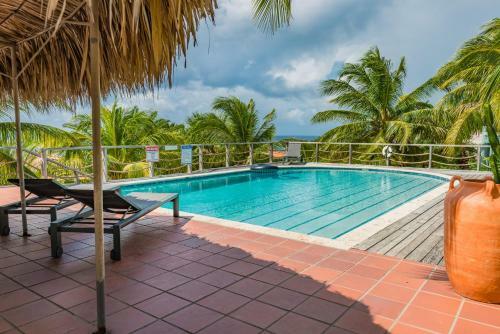 Hotel Bonaire Luxury Suites By Vrhost