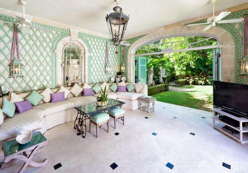 Villa Leamington Pavilion By Blue Sky Luxury