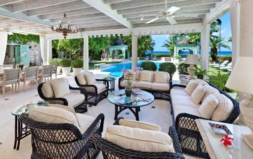 Villa Leamington Pavilion By Blue Sky Luxury