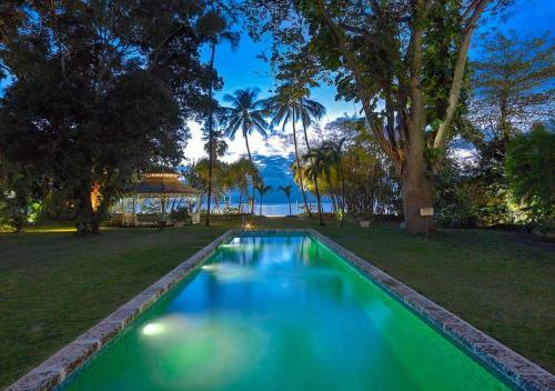 Villa Nelson Gay