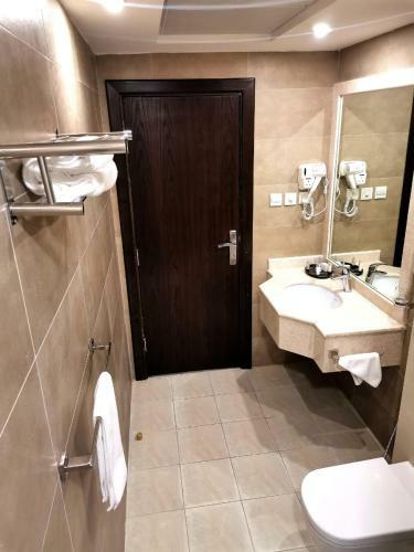 ???? ????? Azard Hotel