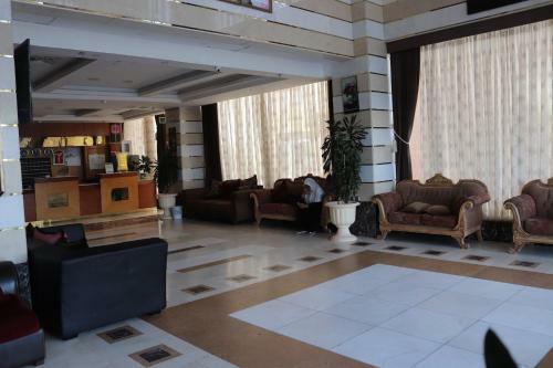 Hotel Karam Taibah Almasi