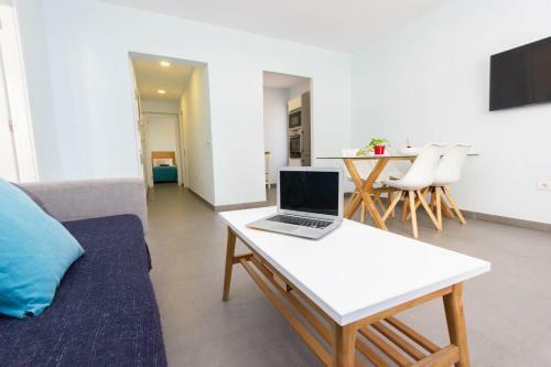 Canteras Luxury Beach Apartments