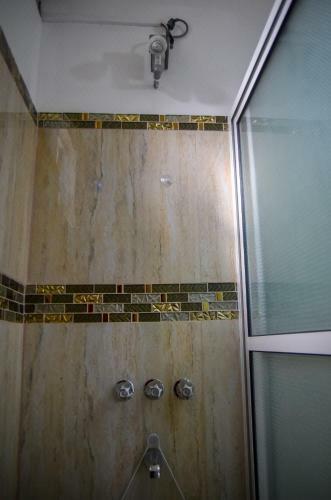 2 Bedroom Master Apartment In Roseau